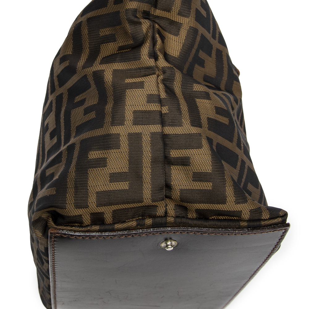 Fendi Foldable Tote - Picture 7 of 11